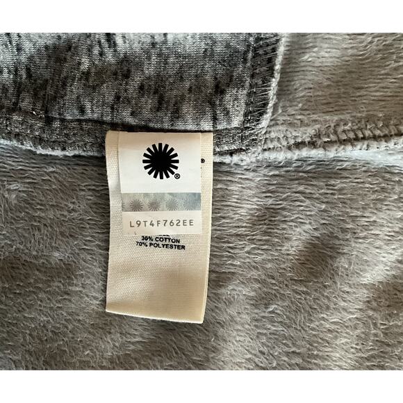 UGG Sz XS Heather Gray Pichot Angeline Pockets Comfy Overized Soft Cape poncho - Picture 10 of 10